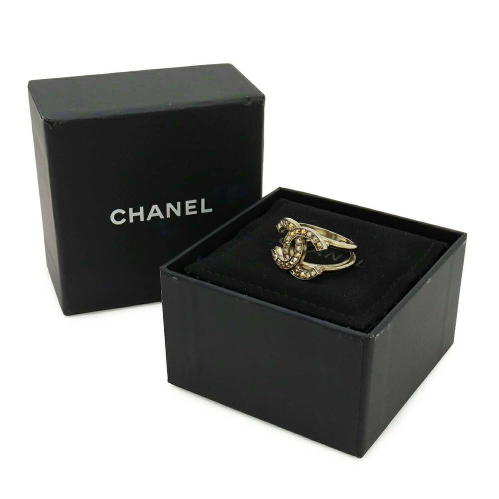 CHANEL Gold Logo Ring - Picture 9 of 9
